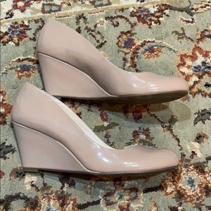 Jessica Simpson wedges